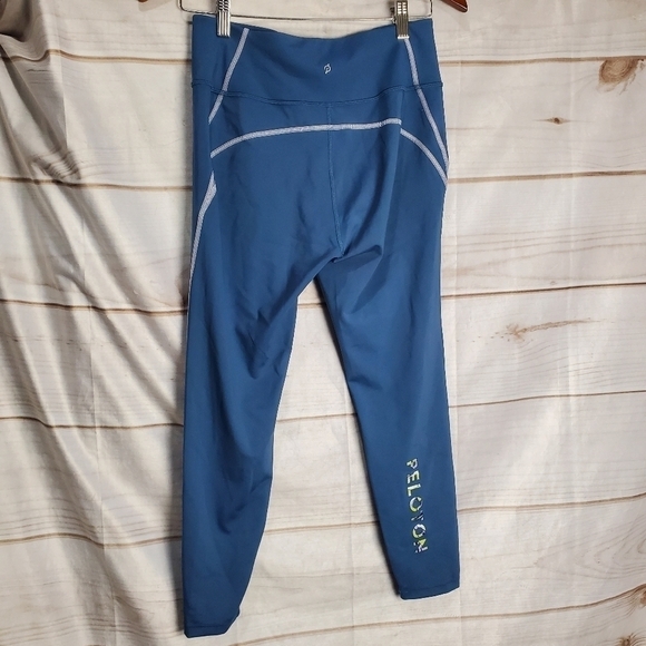 Peloton Blue Pants Womens Large Move Mission Stretch Workout Athletic Biking - Picture 5 of 10